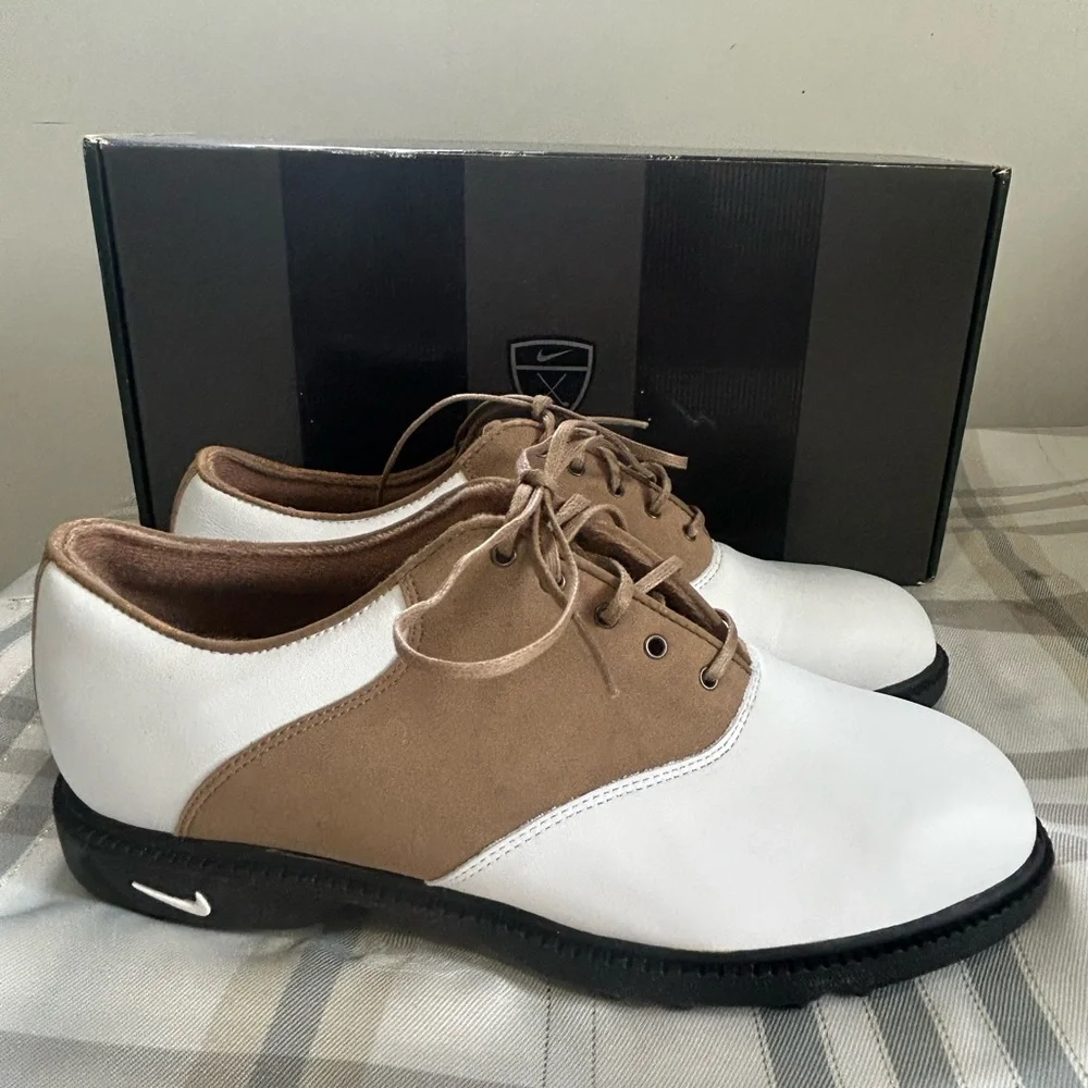 NIKE GOLF SHOES AIR ABERDEEN LEATHER UPPER WOMEN’S GOLF CLEATS - Picture 2 of 16